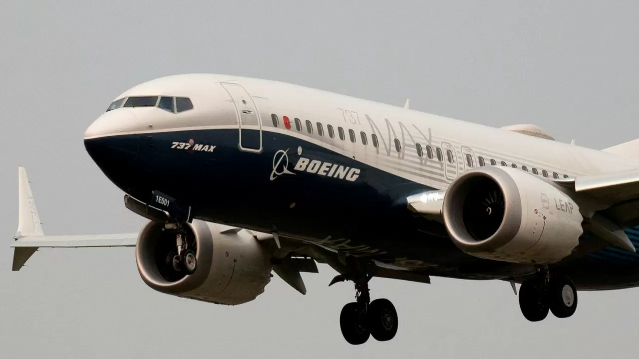 Жаңа Boeing 737 ұшақтарынан ақау анықталды