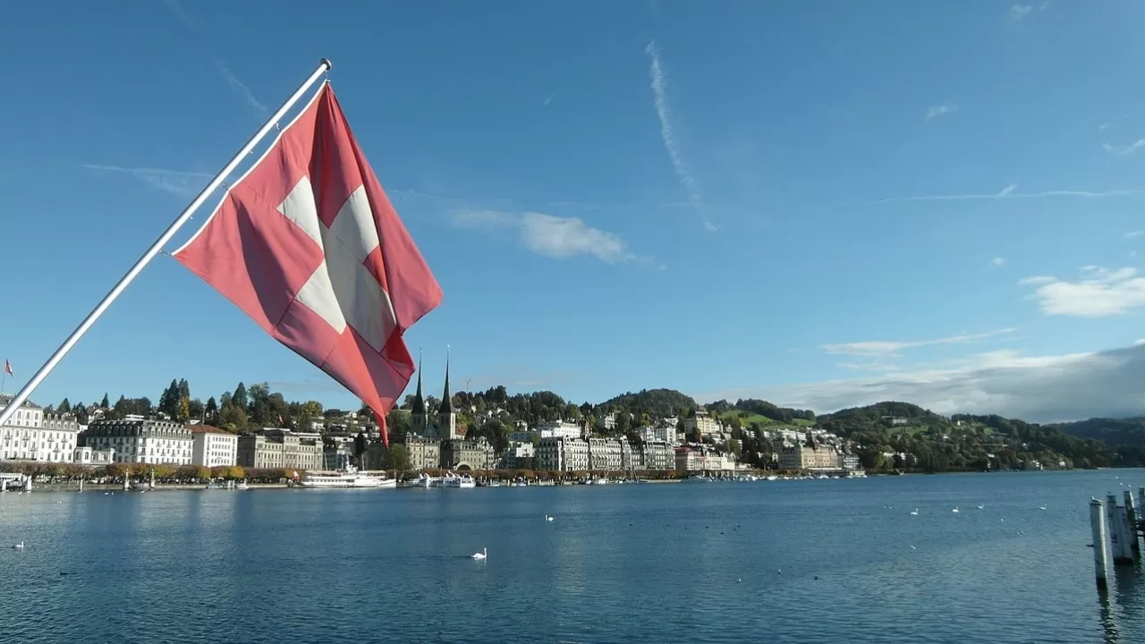 Швейцария остается самой богатой страной в мире