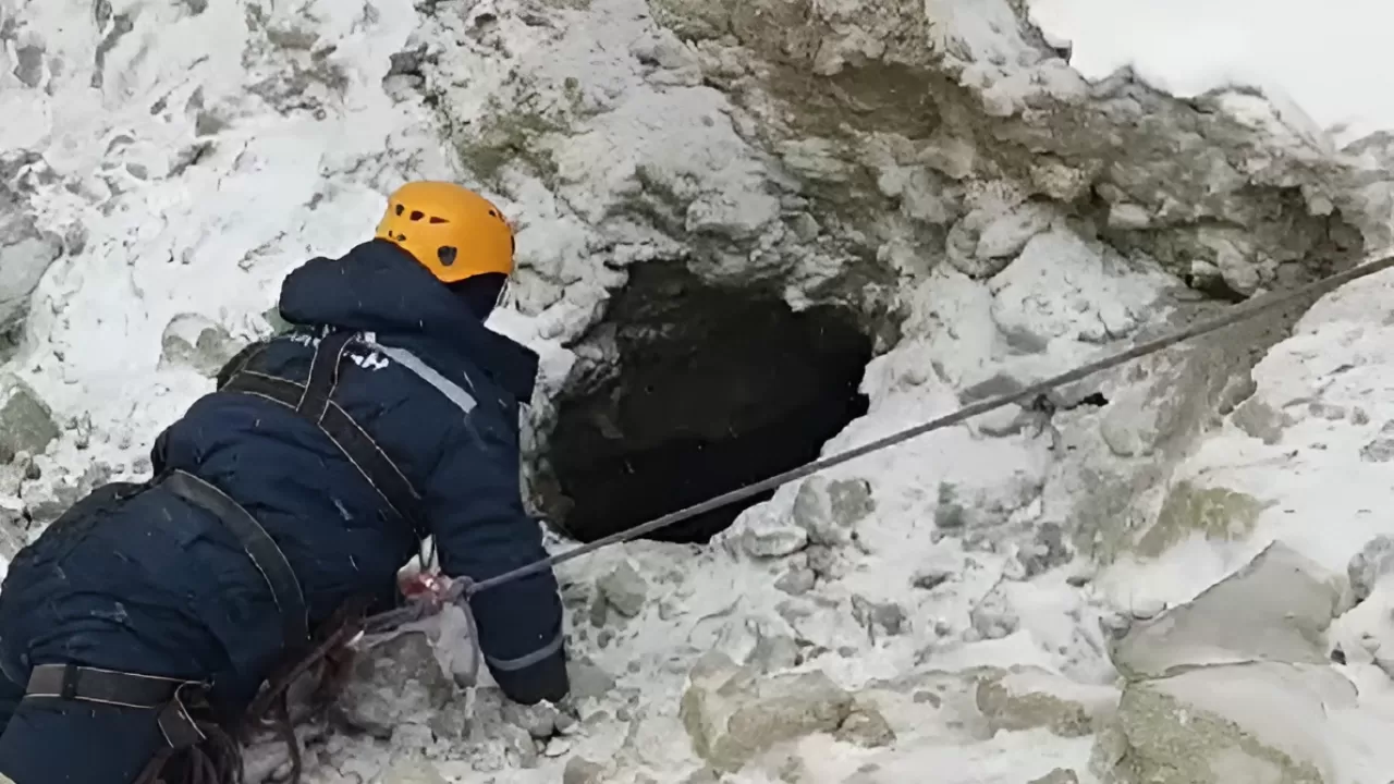 Майқайың кен орнындағы іздестіру жұмыстары шұғыл тоқтатылды