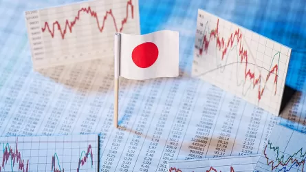 Япония скатывается в рецессию и теряет третье место экономики в мире