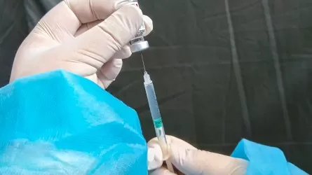 В Павлодаре начато расследование по факту использования просроченных вакцин