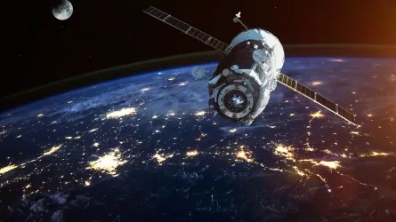 Китай запустил первый в мире коммерческий спутник с искусственным интеллектом