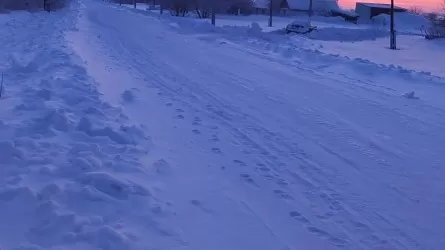 В Казахстане из-за ухудшения погоды ввели ограничения на 25 участках дорог 