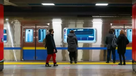 Смена часового пояса: как будет работать алматинское метро