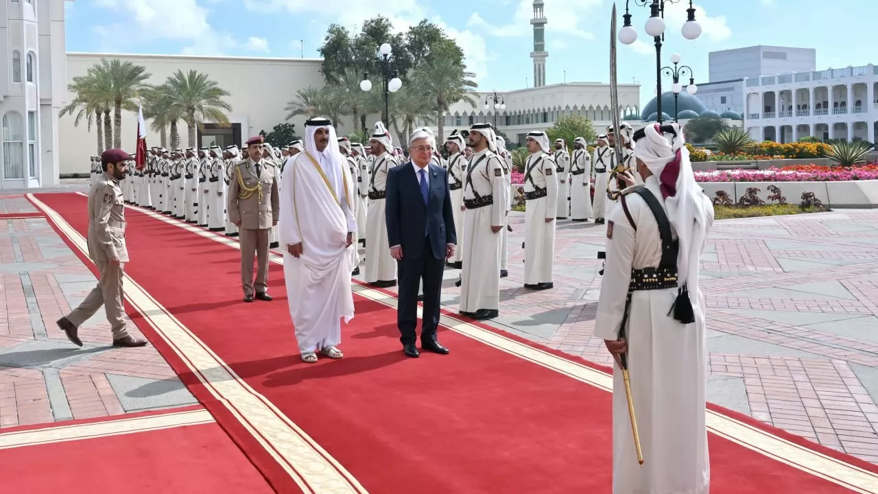 Мемлекет басшысы Қатар Әмірінің "Diwan Amiri" сарайына барды