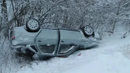 Более 20 ДТП случилось в Алматы во время снегопада