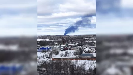15 человек погибли при крушении военного самолета в России