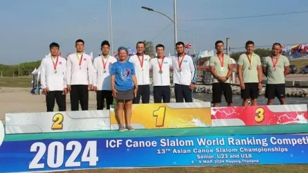 Семь медалей завоевали казахстанцы на ЧА по гребле на байдарках и каноэ