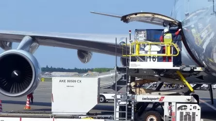 Отлетевшая панель самолета "снесла" гендиректора Boeing с его поста 