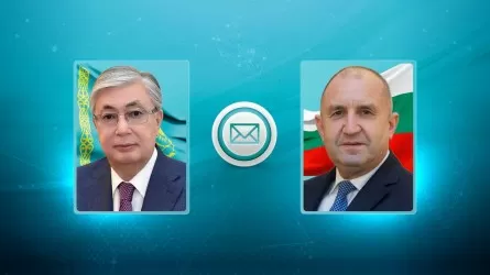 Токаев поздравил президента Болгарии с национальным праздником