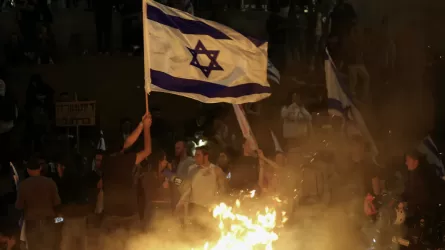 Нетаньяху столкнулся с риском отставки из-за отсрочки от армии евреев-ортодоксов