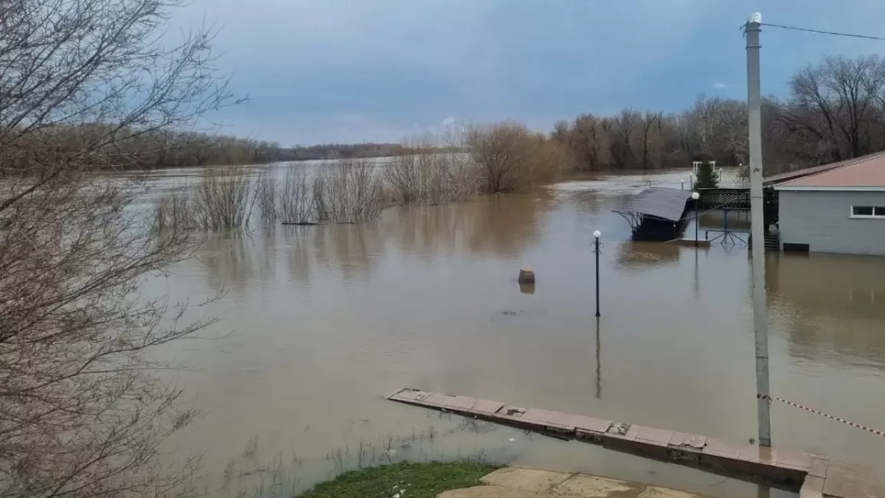 Жайық өзенінің Орал қаласы тұсындағы деңгейі 755 сантиметрге жетті