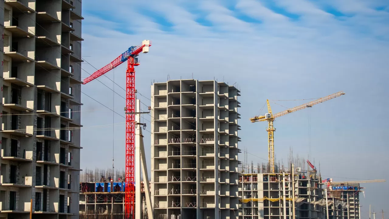208 нарушений в строительной сфере выявили в Алматы с начала года 