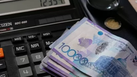  Всего 81,4 тыс. тенге — модальная зарплата в Казахстане в четыре раза меньше номинальной