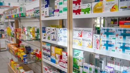 Обязательная маркировка лекарств приведет к закрытию небольших аптек в РК