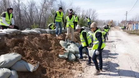 Су тасқыны: БҚО-да 6,5 мың адам және 1 мыңнан астам техника жұмылдырылды