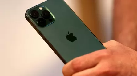 iPhone в Китае проигрывает местному бренду