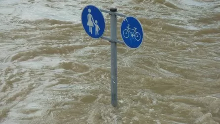 Над китайской провинцией Гуандун нависла страшная угроза наводнения 