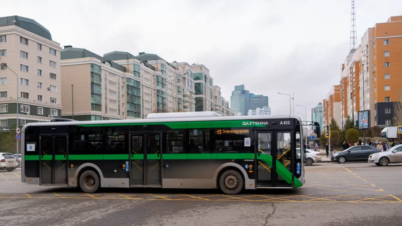 В Астане изменили схему движения одного автобусного маршрута