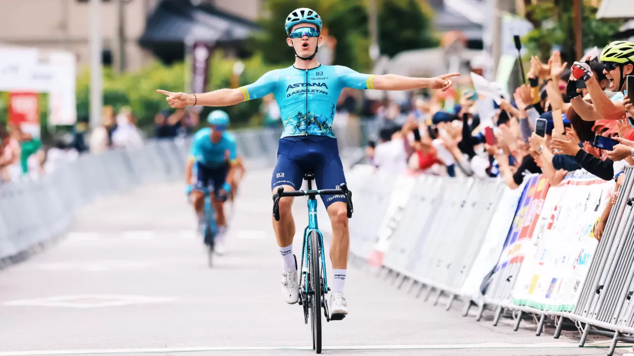 Винокуров-младший выиграл этап многодневки "Тур Японии" 