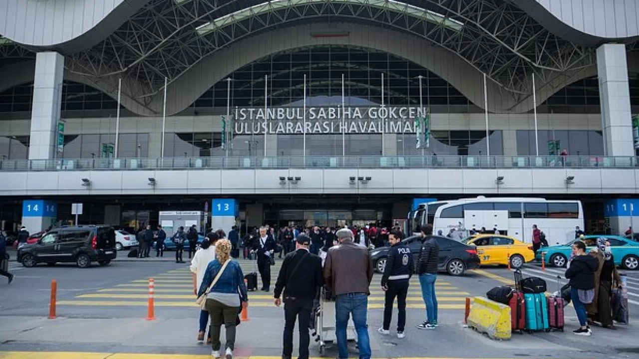 Всех без исключения пассажиров намерены досматривать в аэропортах Турции