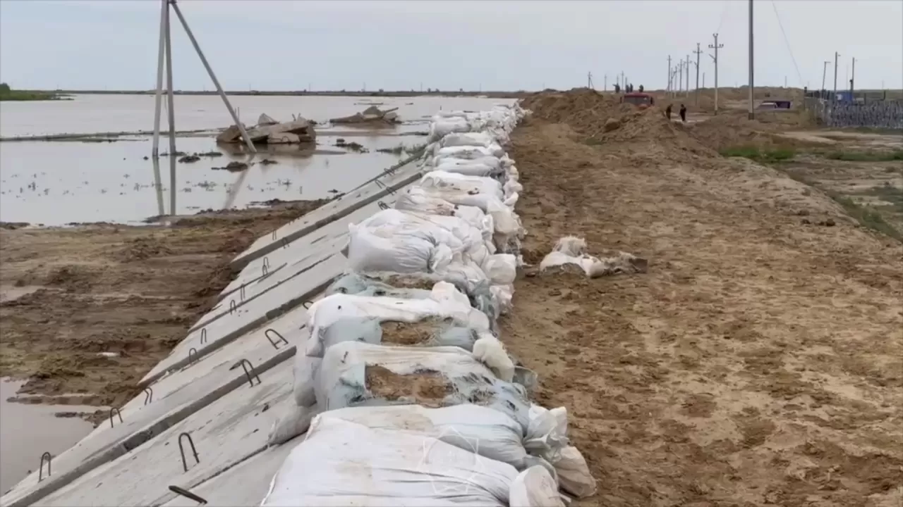 На западе Казахстана сохраняется угроза подтопления