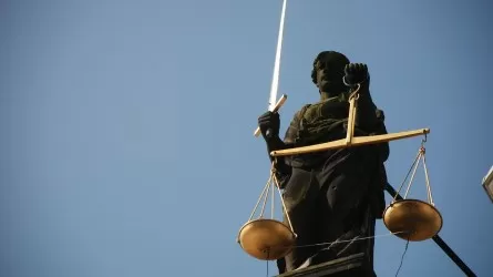 Доведение студента до самоубийства: в Акмолинской области суд вынес приговор