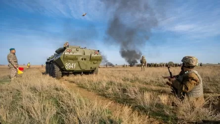 Сколько тратит Казахстан на оборону