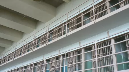 В Шымкенте бухгалтера поликлиники приговорили к 7,5 годам лишения свободы 