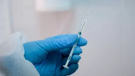 Вакцина от онкогенного вируса появится в Казахстане: правительство выделило деньги