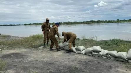 В Восточном Казахстане продолжают готовиться к паводкам