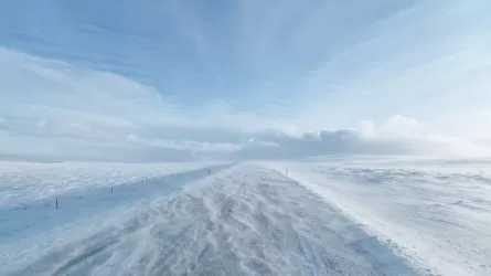 Ветер и снег: в Акмолинской области временно закрыли автодороги