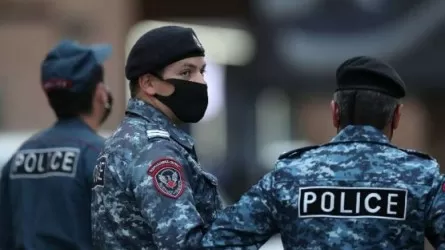 В Ереване здание правительства полиция взяла под усиленный контроль