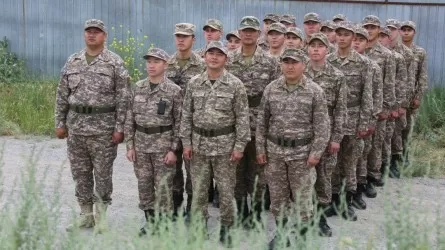 Военнослужащие рассказали, как боролись с паводками