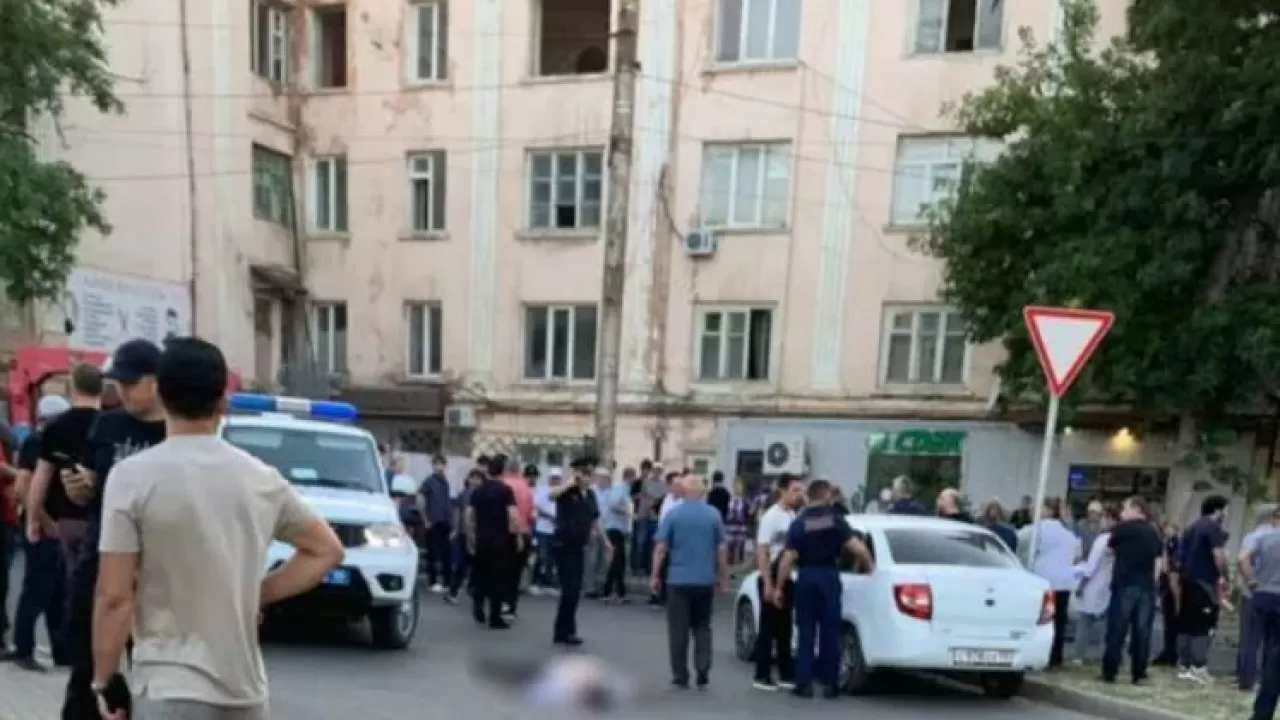Теракт в Дагестане: Вооруженные злоумышленники напали на православные храмы и синагогу
