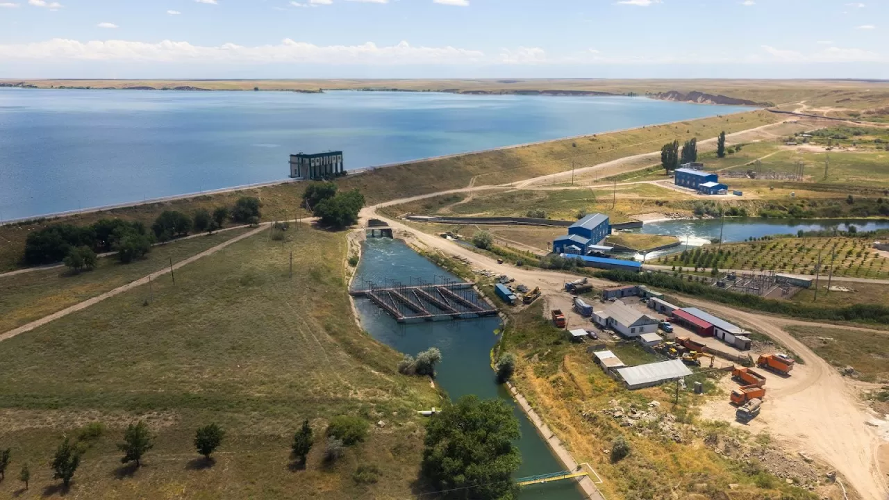 На Тасоткельском водохранилище проведут испытания аварийного катастрофического водосброса