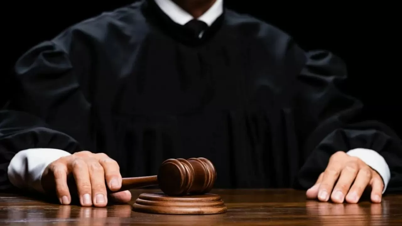 Четверть выпускников Академии правосудия не идут работать судьями