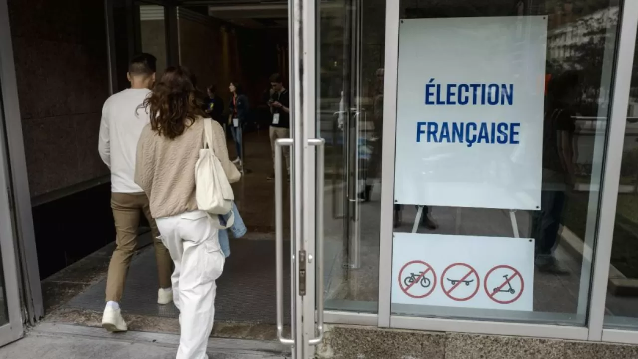 Франция на пороге хаоса? В стране проходят внеочередные парламентские выборы