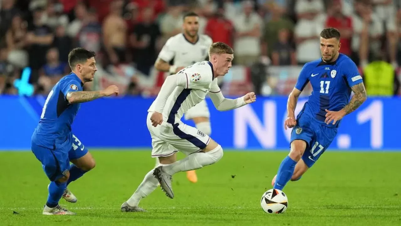 Евро-2024: Англия и Дания шагнули в плей-офф