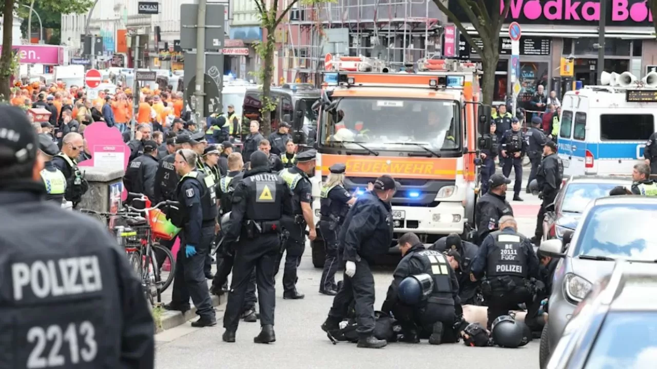 Стрельба в Гамбурге: полиция задержала мужчину, напавшего на футбольных фанатов