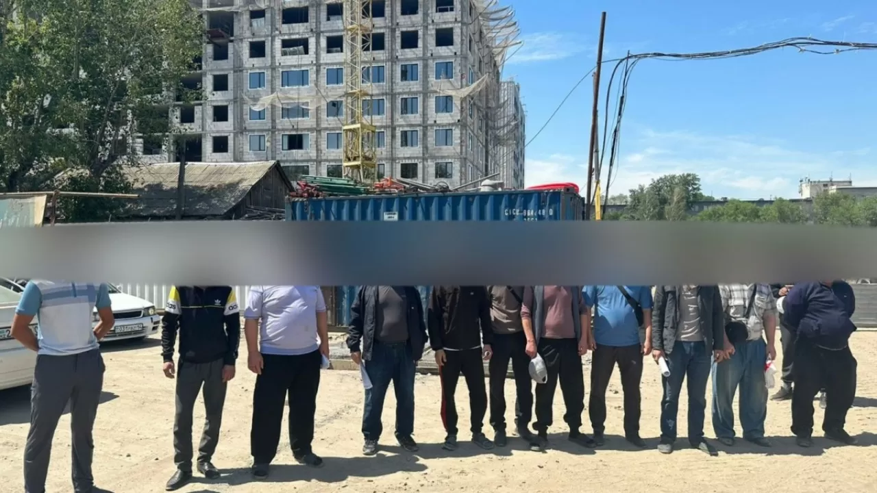 Сколько нелегально работающих иностранцев выявили в Павлодаре?