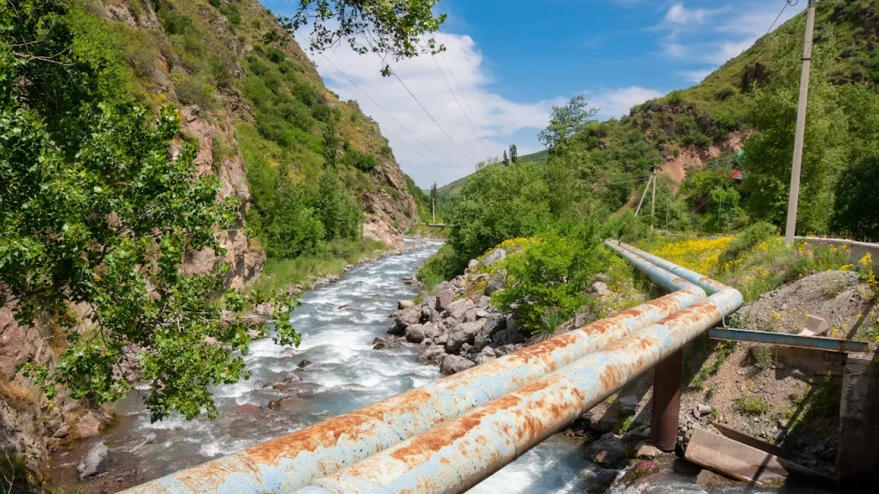 Куда утекают деньги: Олжас Бектенов заявил о неправильном планировании водоснабжения