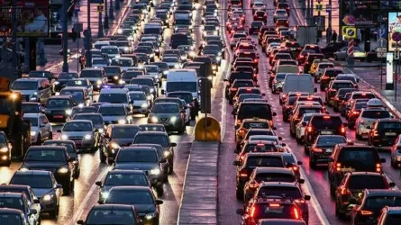 Кошмар для водителей: на дорогах Астаны возникли огромные пробки