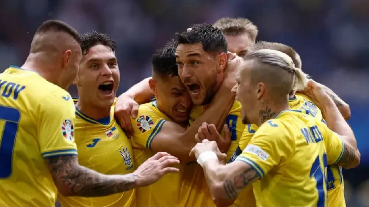 Евро-2024 по футболу: Украина запутала ситуацию в группе E