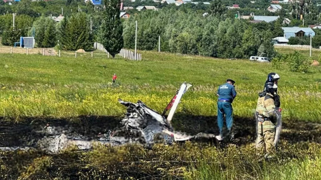 Татарстанда жеңіл моторлы ұшақ құлап, 3 адам қаза тапты