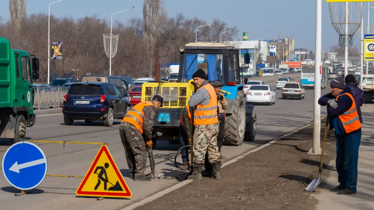 Участок улицы перекроют в Алматы из-за ремонта