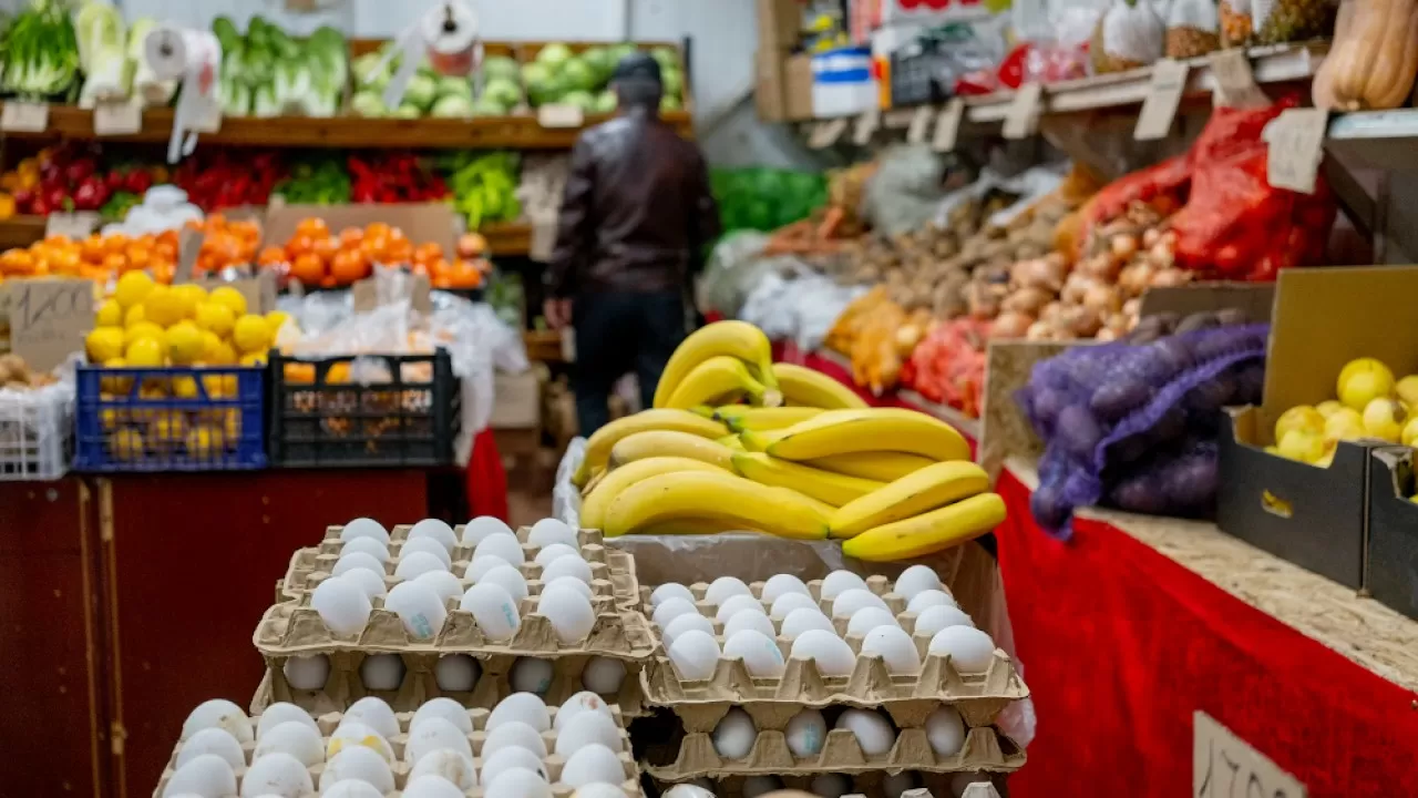 Цены на продукты в Казахстане: фрукты подорожали, овощи подешевели