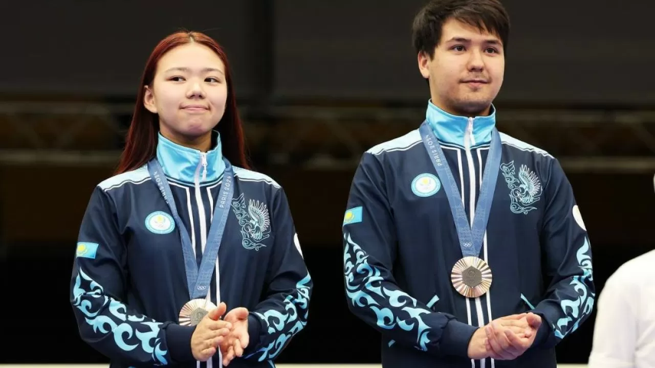 Казахстанские стрелки Ислам Сатпаев и Александра Ле поделились эмоциями от победы