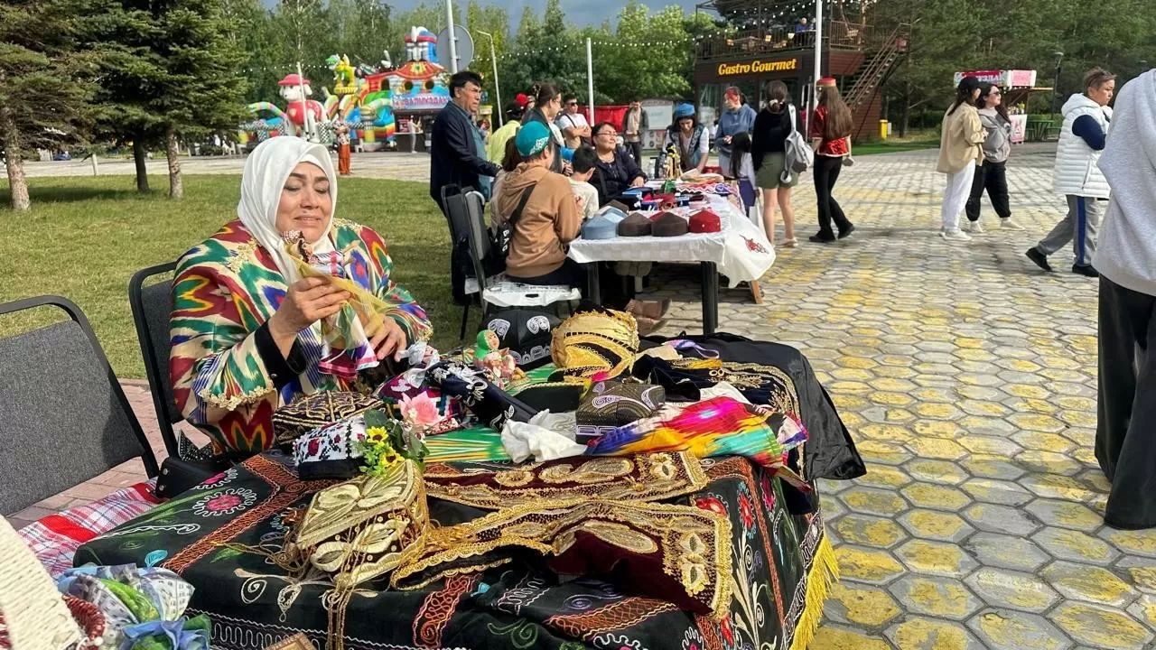 "Астана многоликая": Елорда күніне орай ән-би фестивалі өтті 