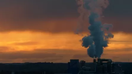 Сильное загрязнение воздуха будет только в одном городе: что надо знать казахстанцам? 